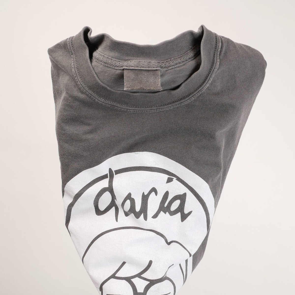 Daria Tee