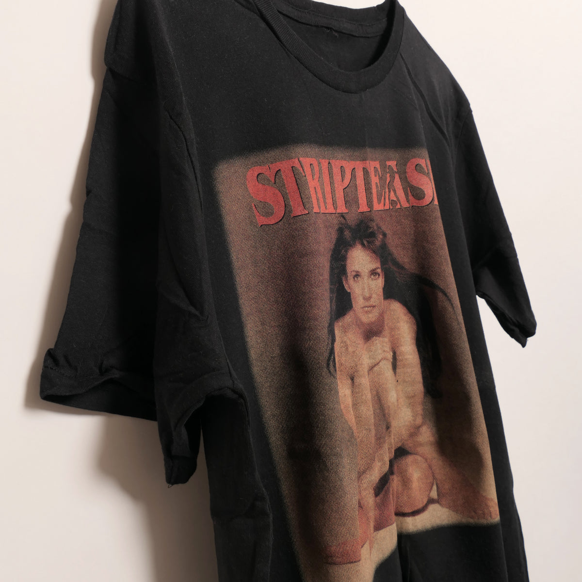 Striptease Demi Moore Tee