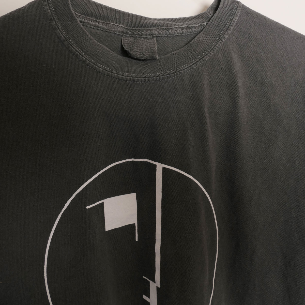 Bauhaus Tee